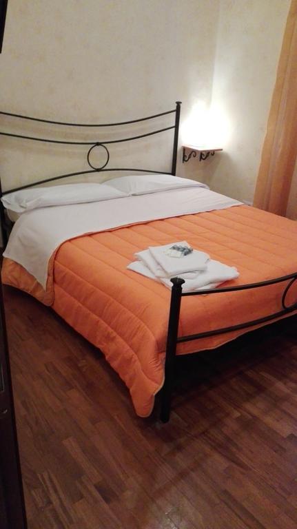 Residenza Laterano Hotel Rome Room photo
